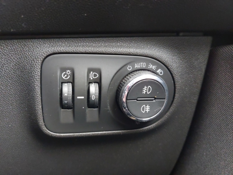 Used Vauxhall Corsa 2018 for sale - 76450896: Photo 13