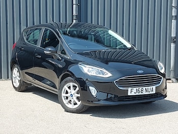 Used Ford Fiesta 2018 for sale - 79231578: Photo