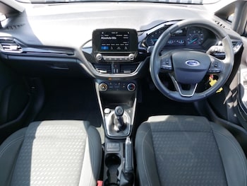 Used Ford Fiesta 2018 for sale - 79231578: Photo