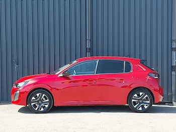 Used Peugeot 208 2024 for sale - 76244236: Photo 4
