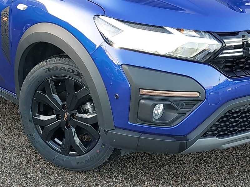 Used Dacia Sandero Stepway 2024 for sale - 76983347: Photo 9