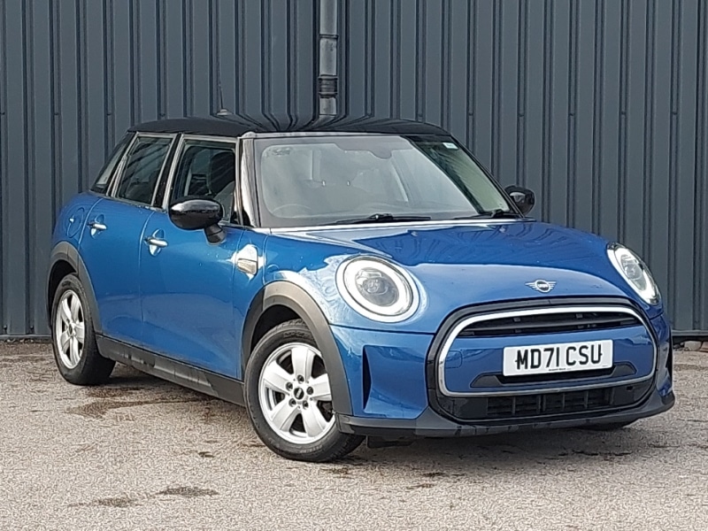 Used MINI Hatch 2022 for sale - 76387943: Photo 1