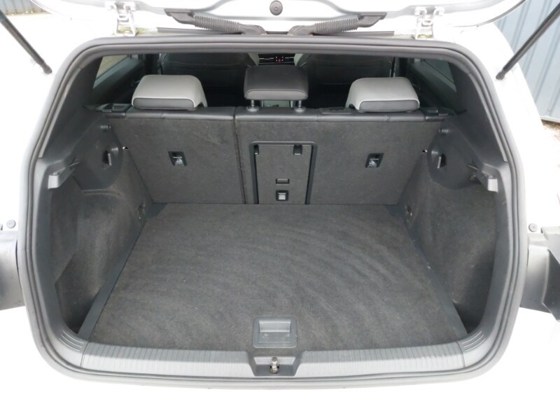 Used Volkswagen Golf 2020 for sale - 77605905: Photo 8