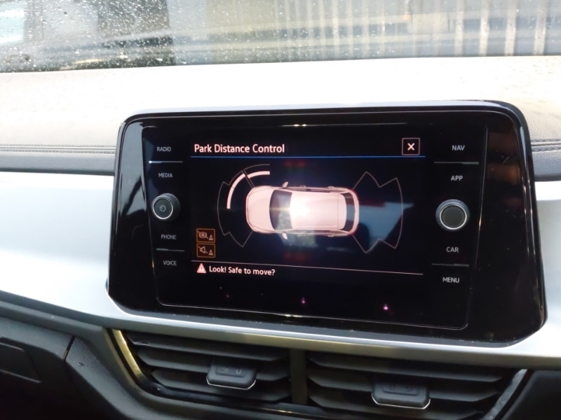 Used Volkswagen T-Roc 2023 for sale - 77119069: Photo 11