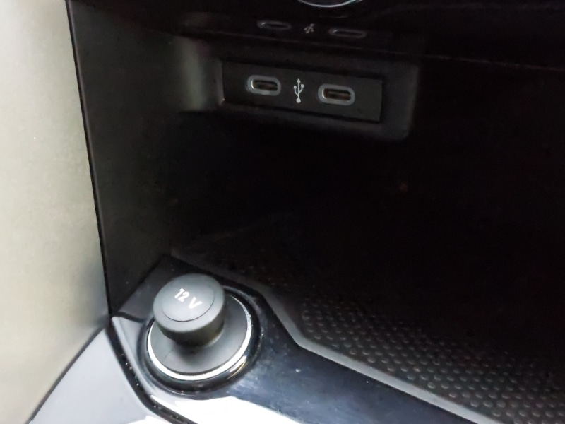 Used Volkswagen T-Roc 2023 for sale - 77119069: Photo 17