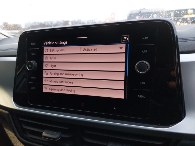 Used Volkswagen T-Roc 2023 for sale - 77119069: Photo 19