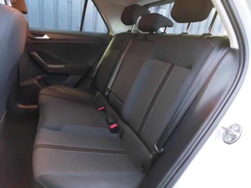 Used Volkswagen T-Roc 2023 for sale - 77119069: Photo 6