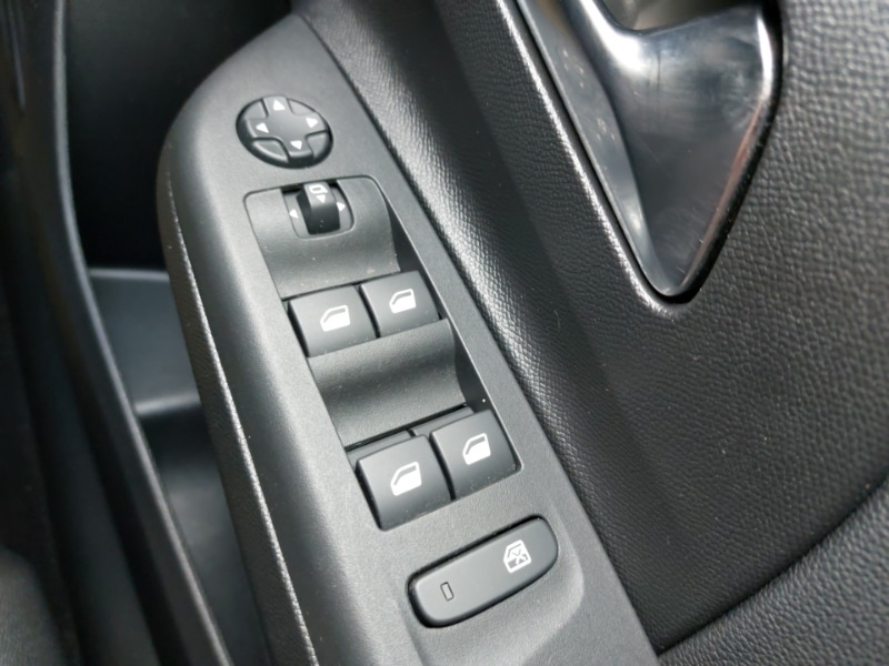 Used Vauxhall Corsa 2023 for sale - 77648616: Photo 12