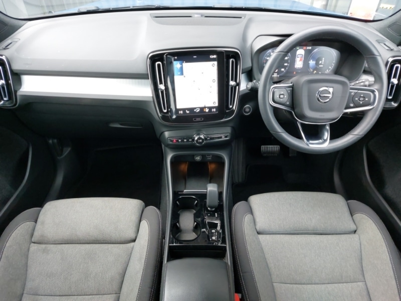 Used Volvo XC40 2022 for sale - 77062557: Photo 2