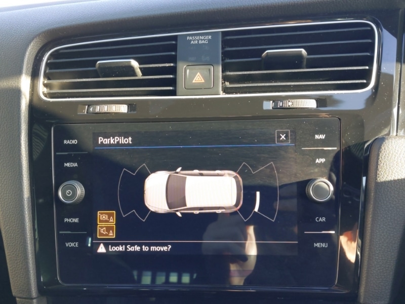 Used Volkswagen Golf 2019 for sale - 76602468: Photo 12