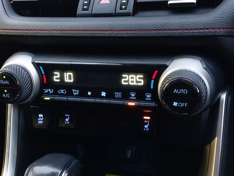 Used Toyota RAV4 2022 for sale - 76864477: Photo 17