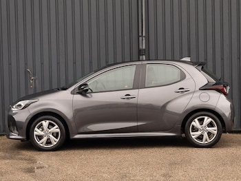 Used Mazda Mazda2 HYBRID 2024 for sale - 76974940: Photo