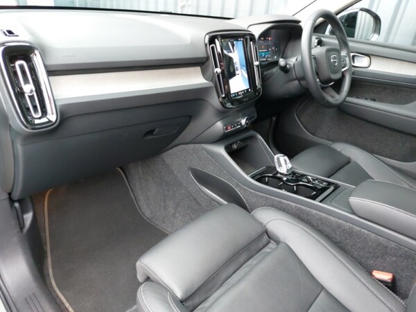 Used Volvo XC40 2024 for sale - 75663665: Photo 5
