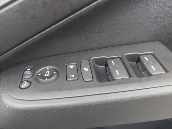 Used Honda HR-V 2022 for sale - 76188188: Photo 16