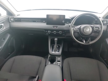 Used Honda HR-V 2022 for sale - 76188188: Photo 2