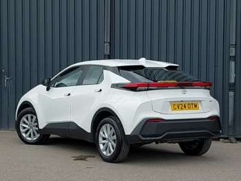 Used Toyota C-HR 2024 for sale - 75424101: Photo