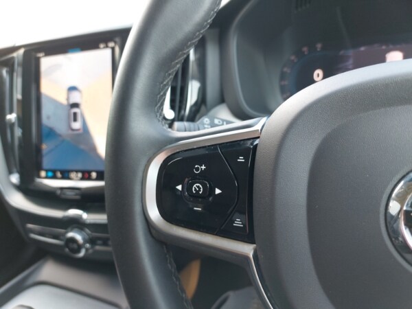 Used Volvo XC60 2023 for sale - 75000574: Photo 14