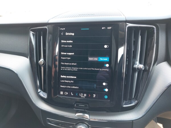 Used Volvo XC60 2023 for sale - 75000574: Photo 17