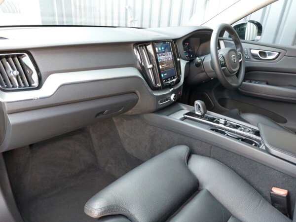Used Volvo XC60 2023 for sale - 75000574: Photo 5