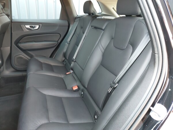 Used Volvo XC60 2023 for sale - 75000574: Photo 6