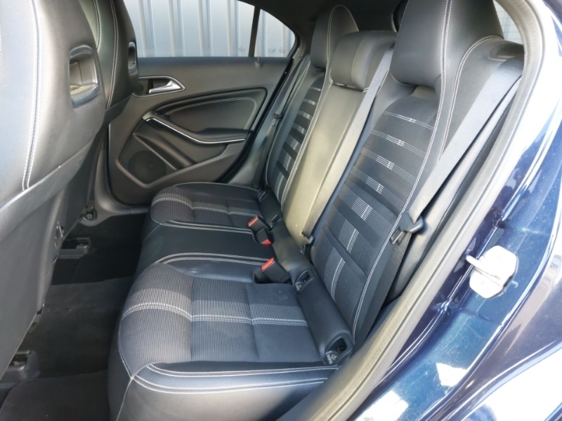 Used Mercedes-Benz A-Class 2018 for sale - 76393344: Photo 6