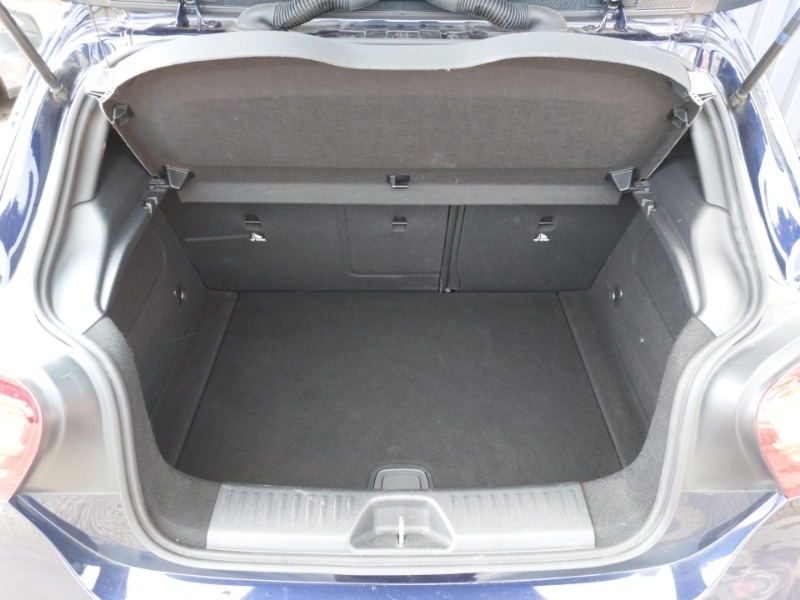 Used Mercedes-Benz A-Class 2018 for sale - 76393344: Photo 8