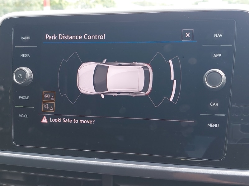 Used Volkswagen T-Roc 2023 for sale - 77028433: Photo 17