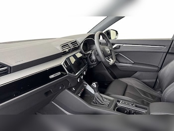 Used Audi Q3 2025 for sale - 76680714: Photo