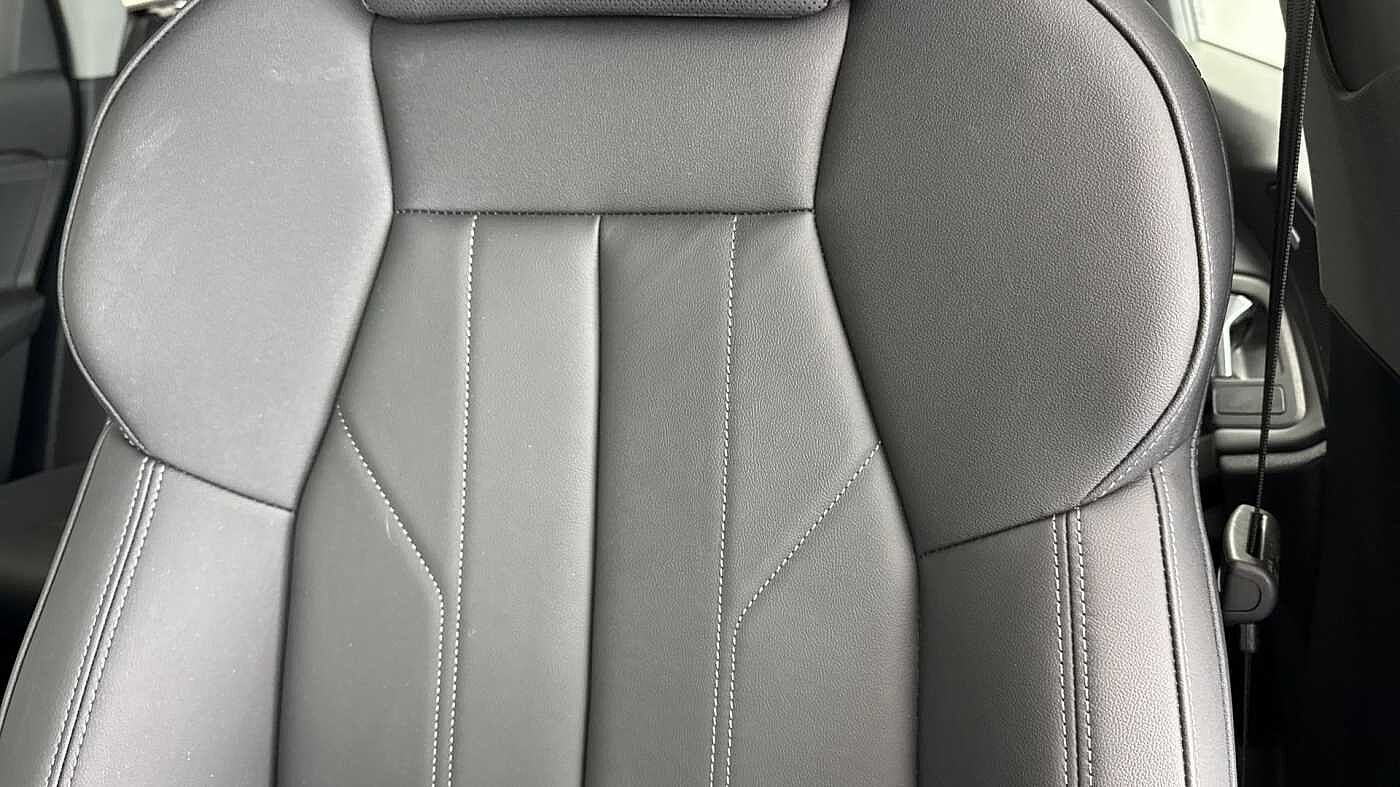 Used Audi Q6 e-tron 2025 for sale - 77068811: Photo 9