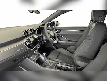 Used Audi Q3 2025 for sale - 78140410: Photo