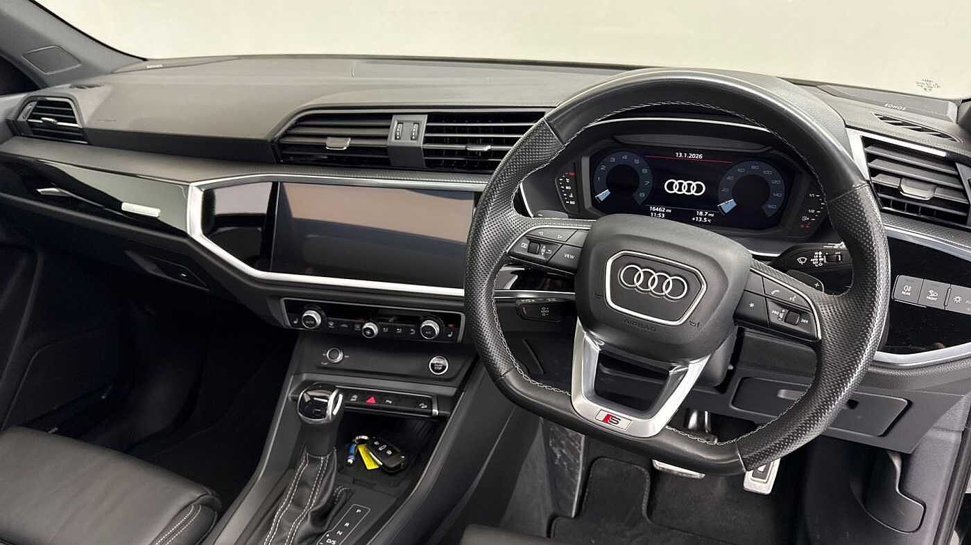 Used Audi Q3 2023 for sale - 77374432: Photo 10