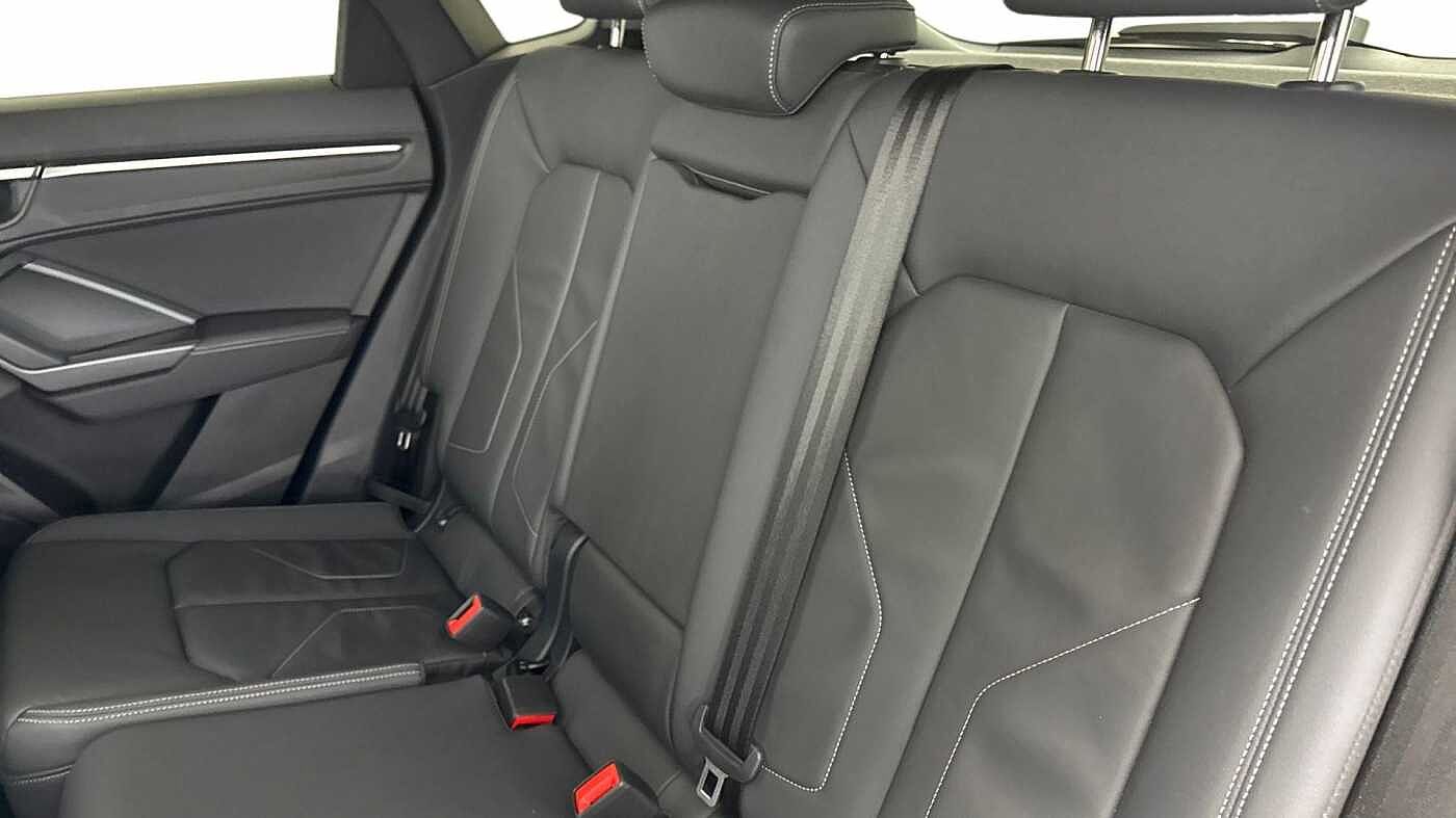 Used Audi Q3 2023 for sale - 77374432: Photo 16