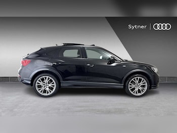 Used Audi Q3 2023 for sale - 77374432: Photo