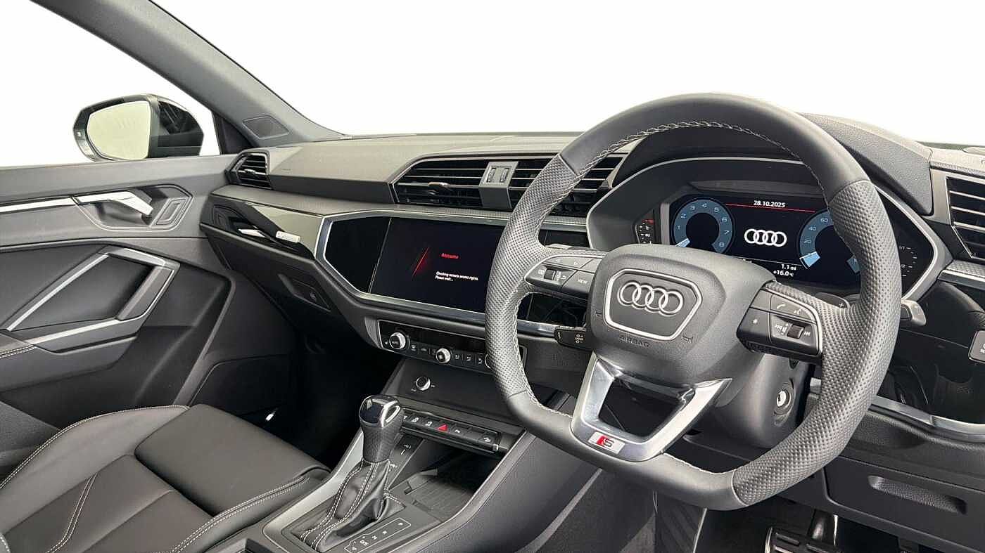 Used Audi Q3 2024 for sale - 76677474: Photo 6