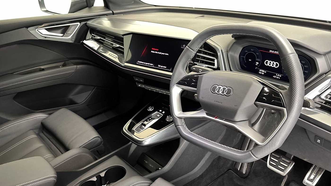 Used Audi Q4 e-tron 2024 for sale - 76677646: Photo 6