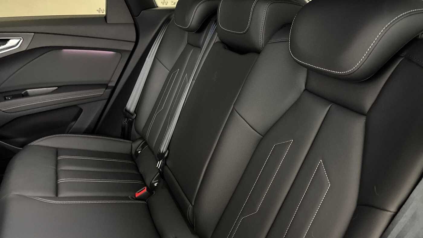 Used Audi Q4 e-tron 2025 for sale - 76678082: Photo 17