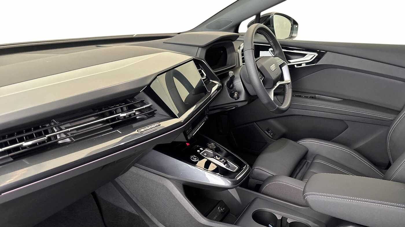Used Audi Q4 e-tron 2025 for sale - 76678082: Photo 2