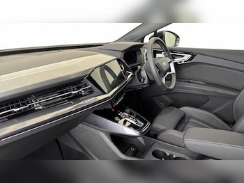 Used Audi Q4 e-tron 2025 for sale - 76678082: Photo
