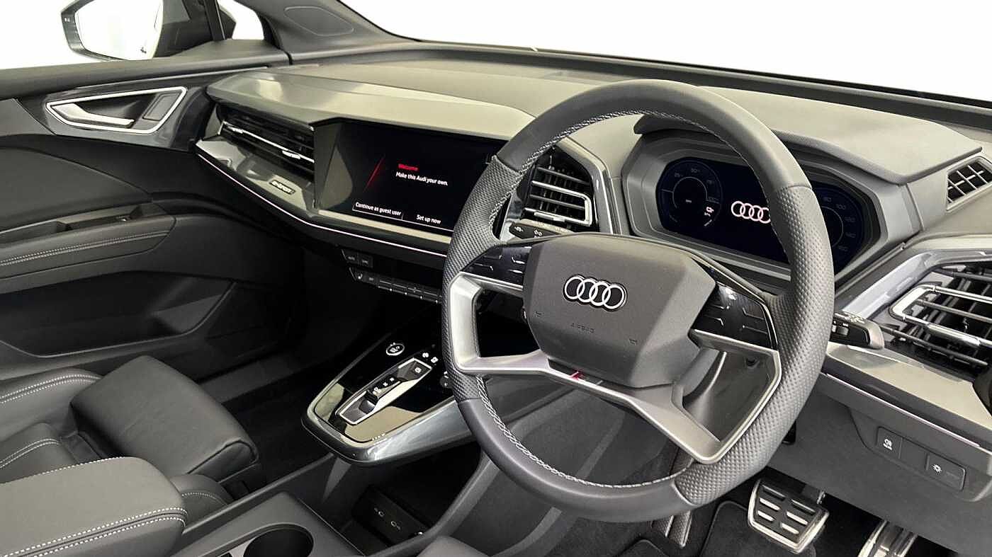 Used Audi Q4 e-tron 2025 for sale - 76678082: Photo 6