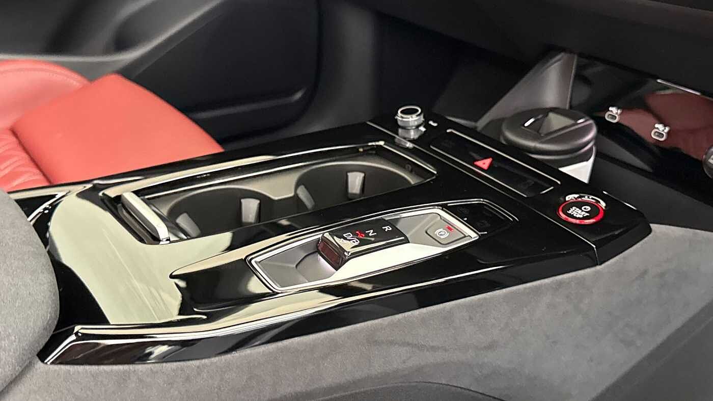 Used Audi Q6 e-tron 2026 for sale - 77974601: Photo 14