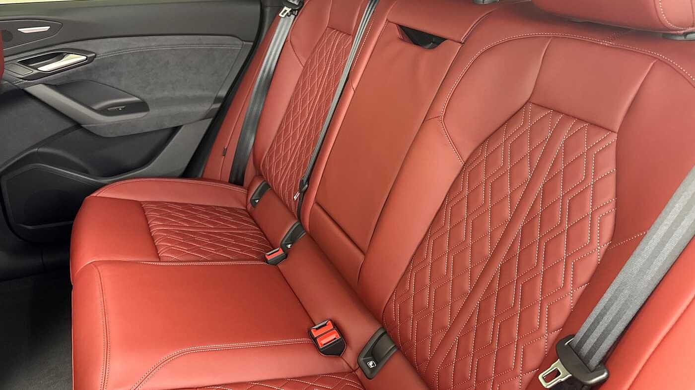 Used Audi Q6 e-tron 2026 for sale - 77974601: Photo 16