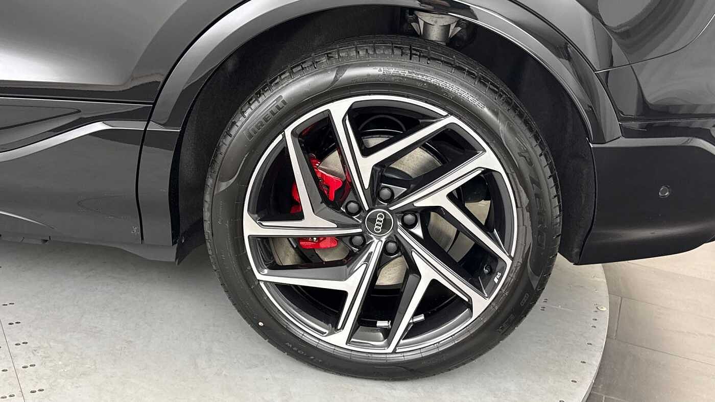 Used Audi Q6 e-tron 2026 for sale - 77974601: Photo 5