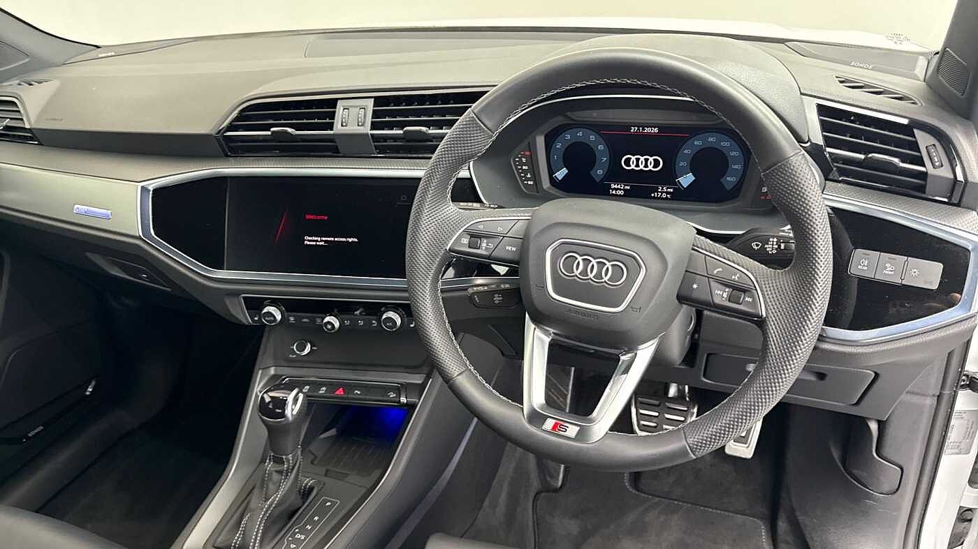 Used Audi Q3 2024 for sale - 77445411: Photo 10