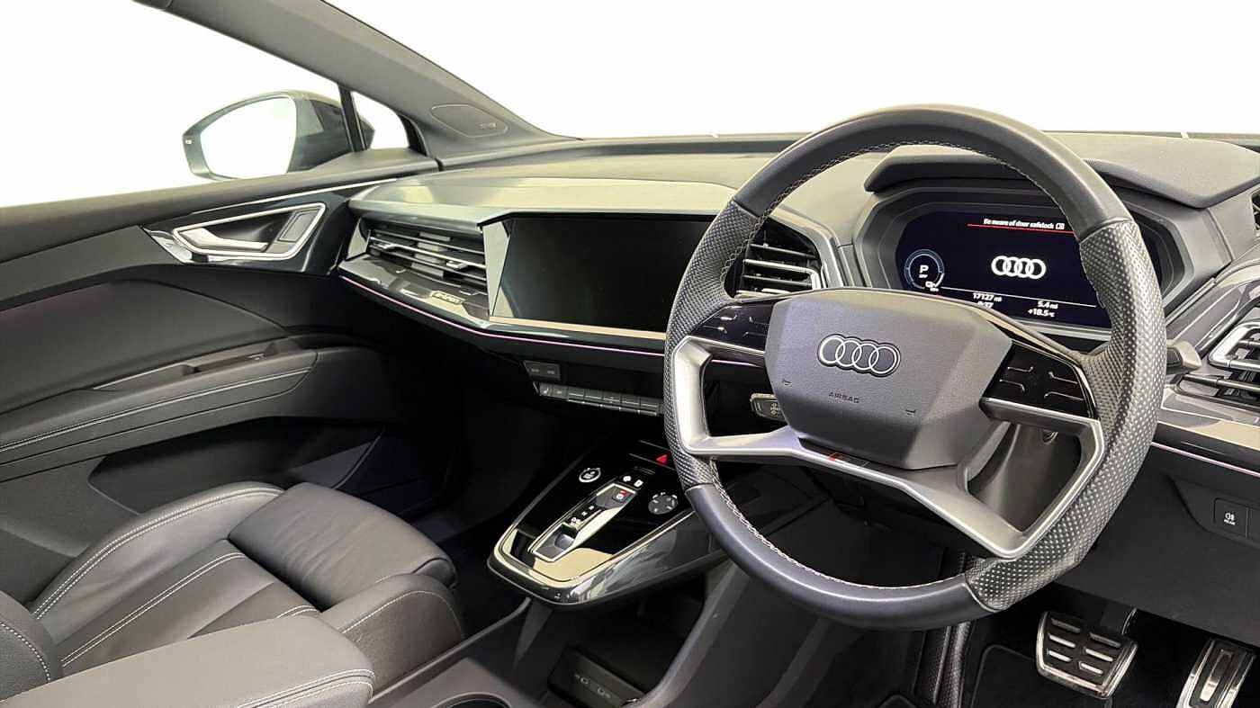 Used Audi Q4 e-tron 2022 for sale - 76673932: Photo 6