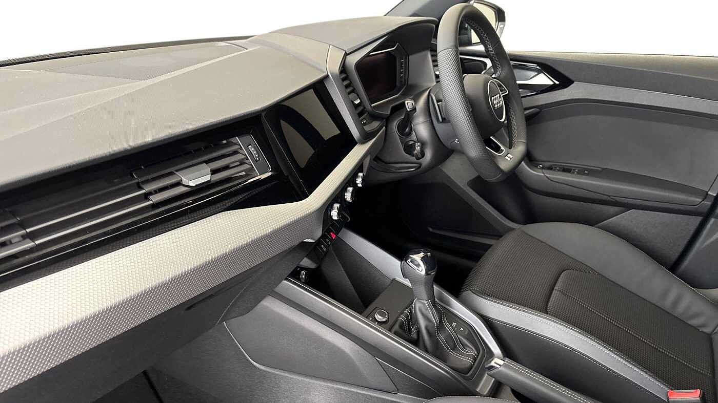 Used Audi A1 2025 for sale - 76679028: Photo 2