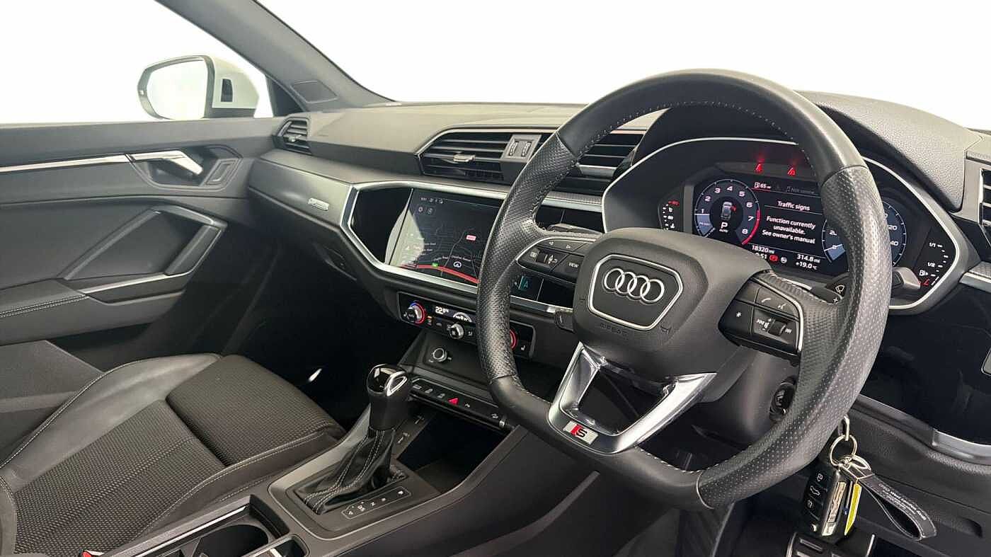 Used Audi Q3 2020 for sale - 76681029: Photo 6