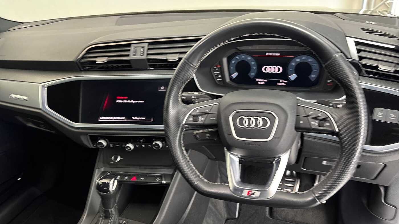 Used Audi Q3 2022 for sale - 76674706: Photo 10