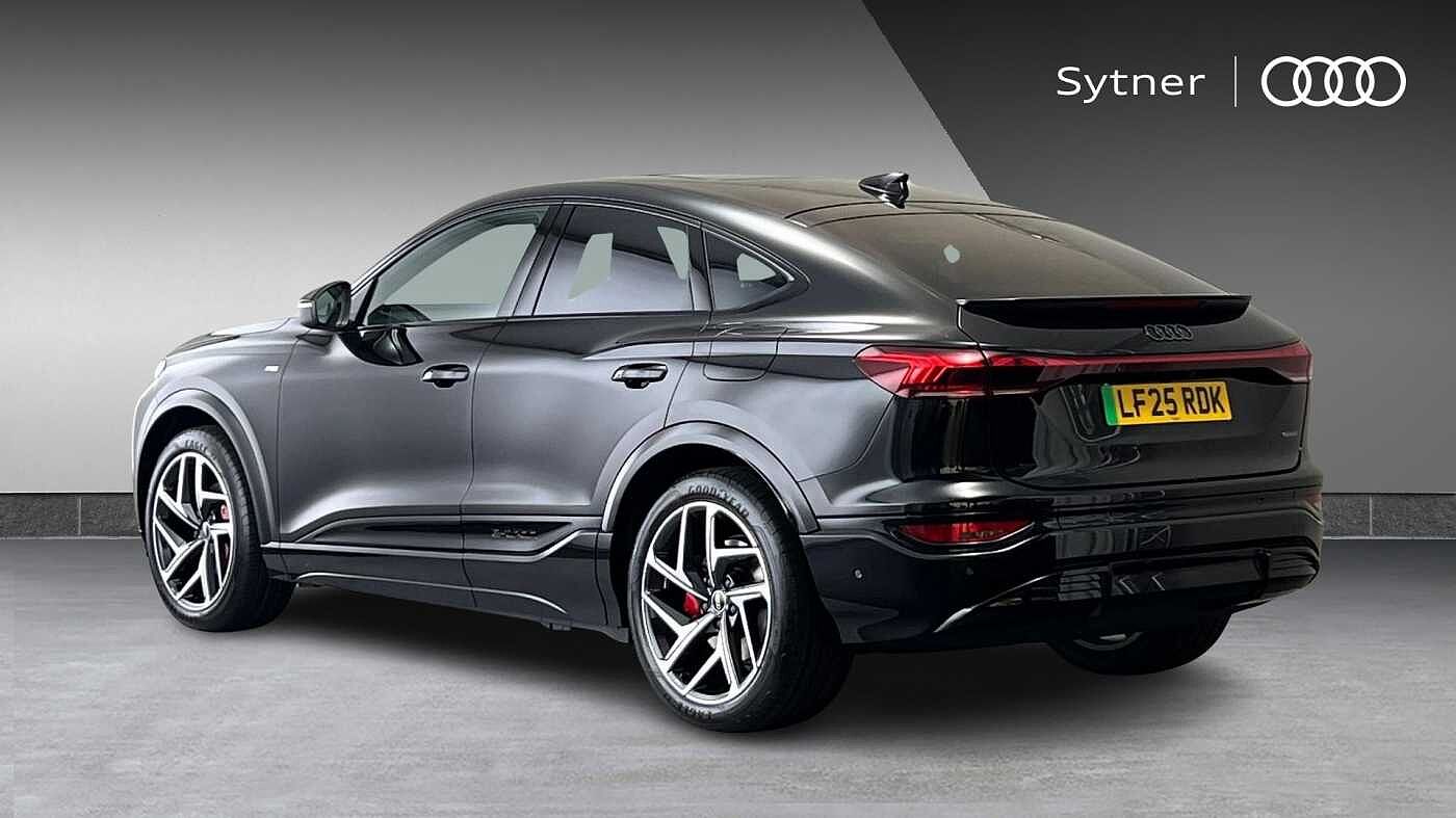 Used Audi Q6 e-tron 2025 for sale - 76679847: Photo 3