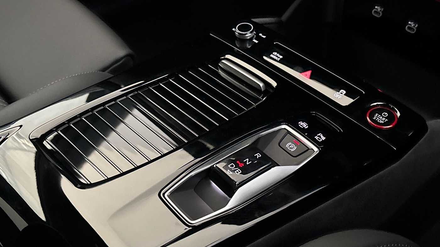 Used Audi Q6 e-tron 2025 for sale - 76679666: Photo 14