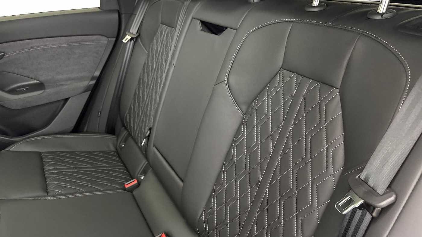 Used Audi Q6 e-tron 2025 for sale - 76679666: Photo 16